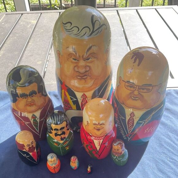 World Leaders Nesting Doll - Picture 1 of 3